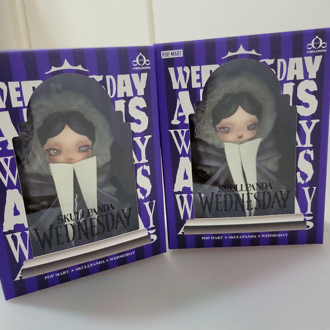 ぬいぐるみ POP MART SKULLPANDA WEDNESDAY Amazon.co.jp: POP MART SKULLPANDA x Wednesday ぬいぐるみ