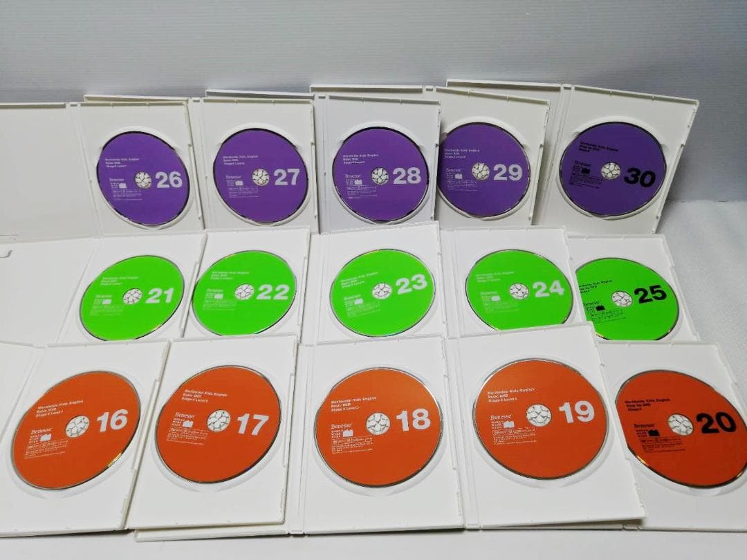 ワールドワイドキッズ Stage1~6 2016年頃 DVD30枚 CD12枚 - メルカリ