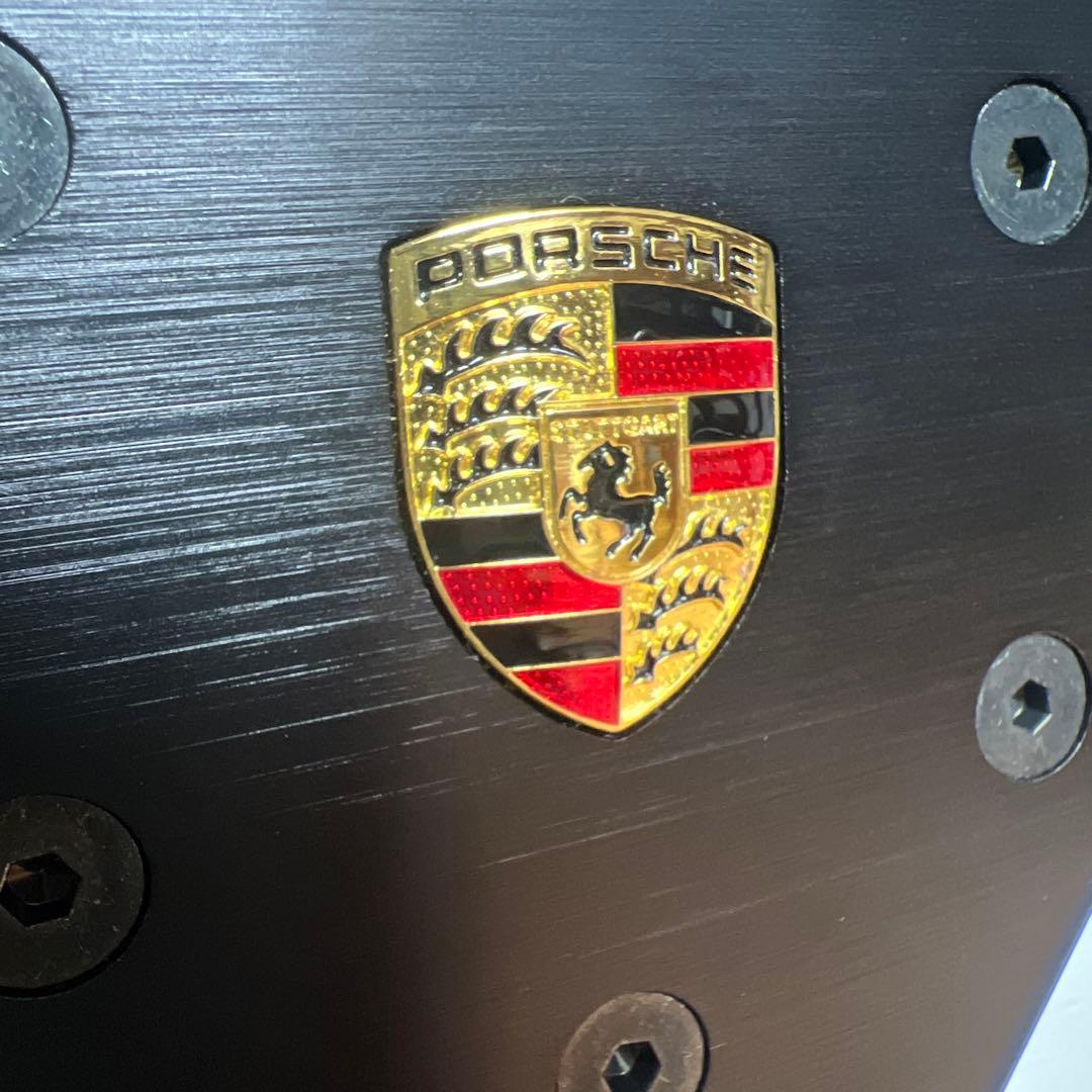 ポルシェ911/991 GT3 CUPステアリング 黒ステッチ/赤 ボルト - メルカリ