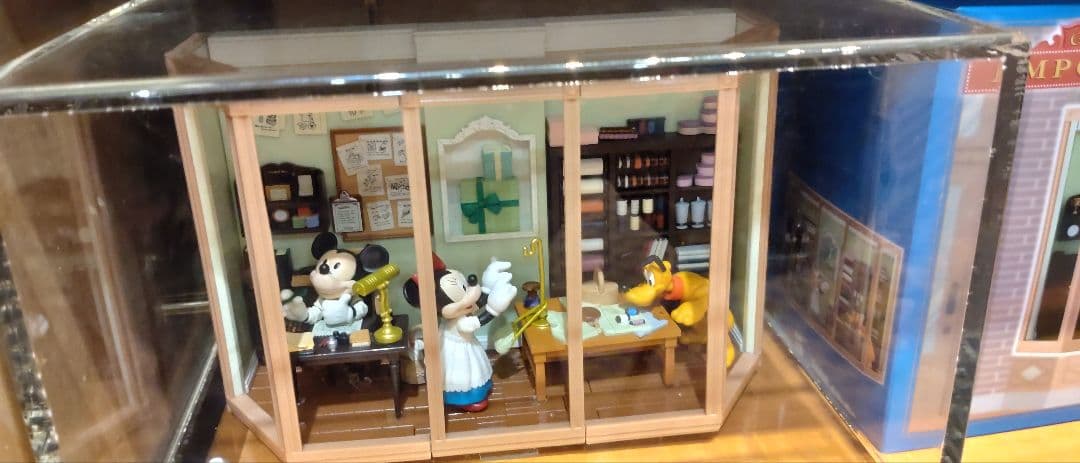 ミニチュアフィギュアコレクション ワールドバザール 東京