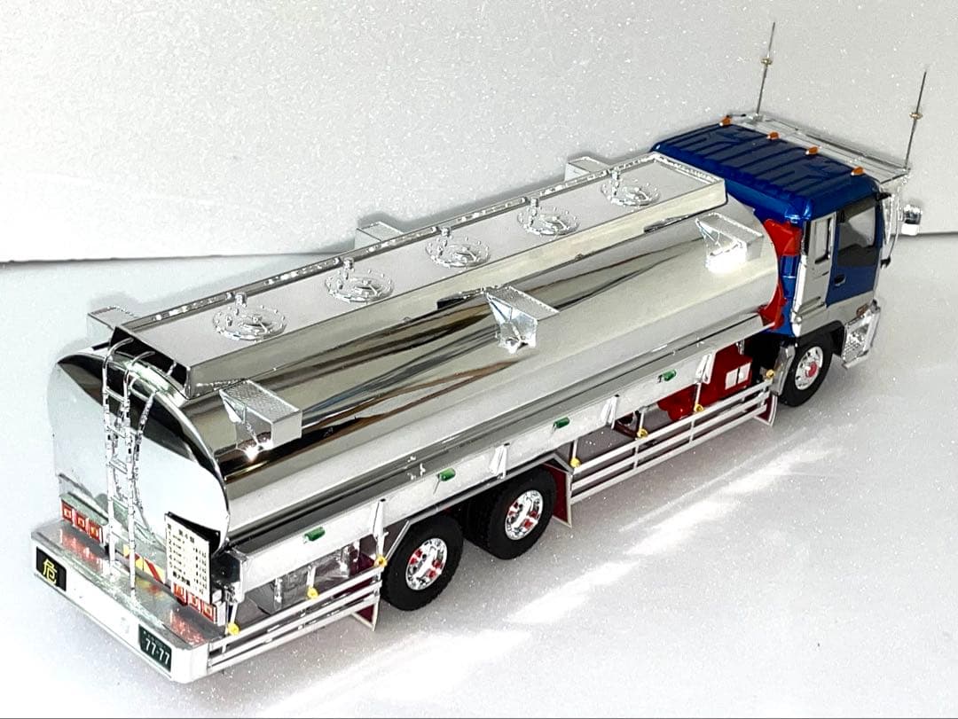 希少1/32 大型メッキタンクローリー 「危」デコトラプラモデル 特殊