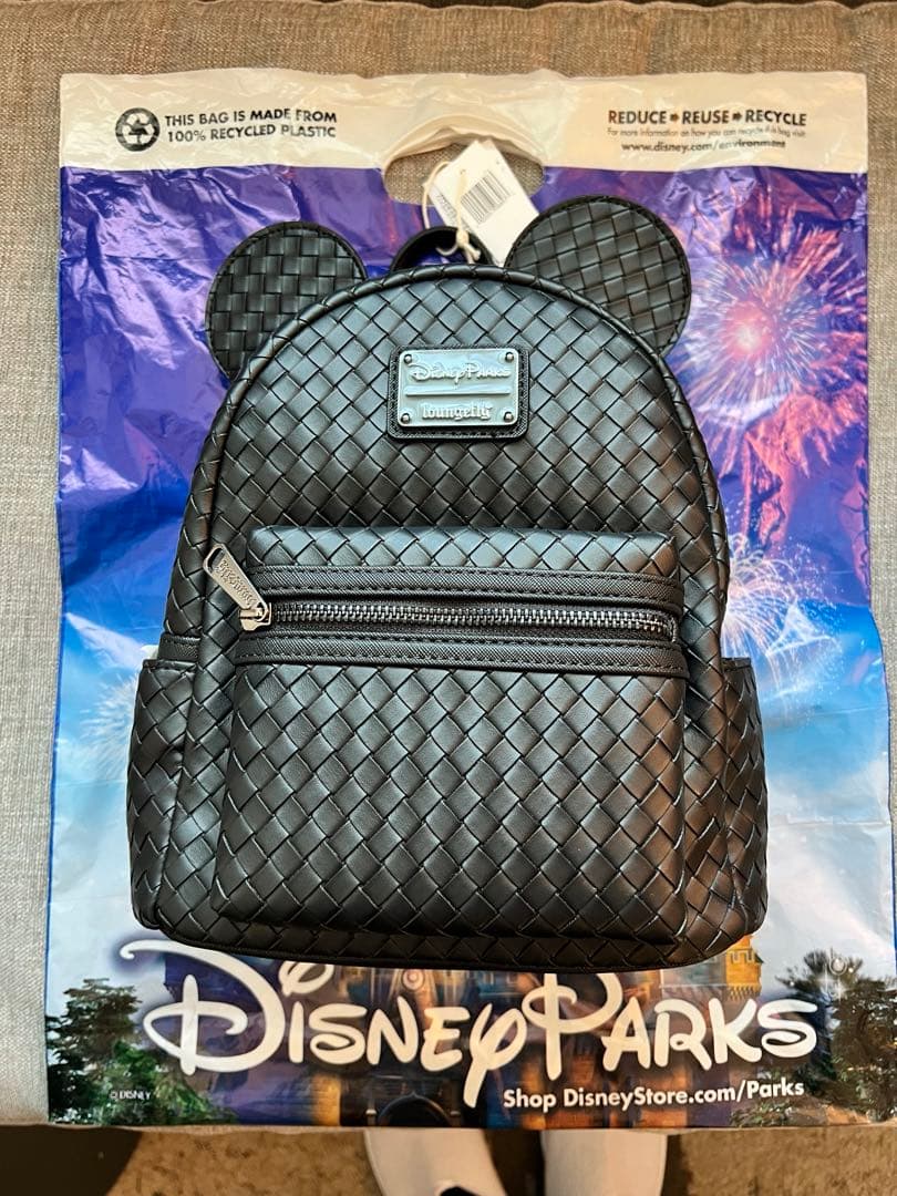 カリフォルニアディズニー限定 ミッキー バッグ リュック 黒 - メルカリ