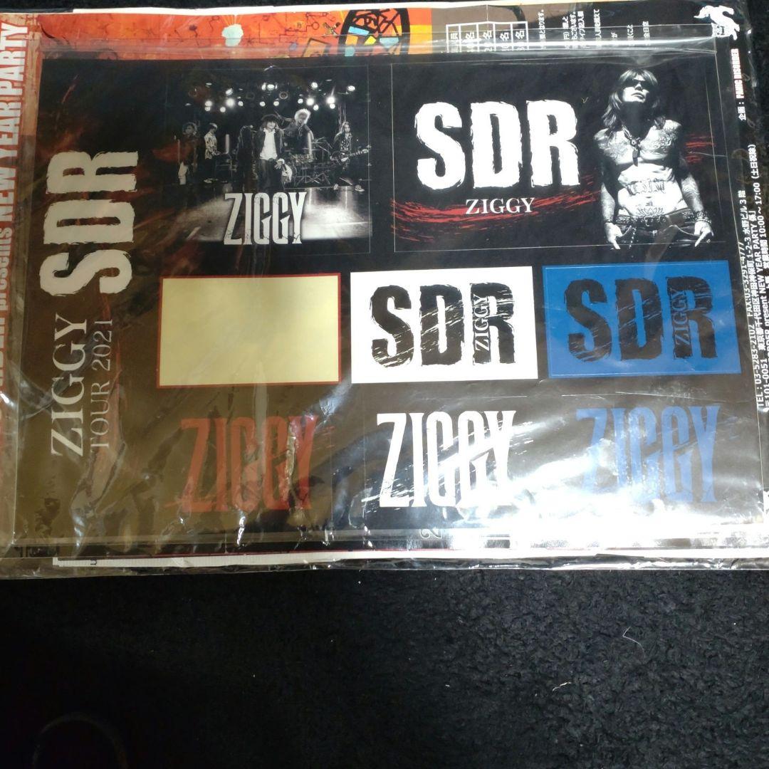 ZIGGY フライヤー4枚 ステッカー1枚セット - メルカリ