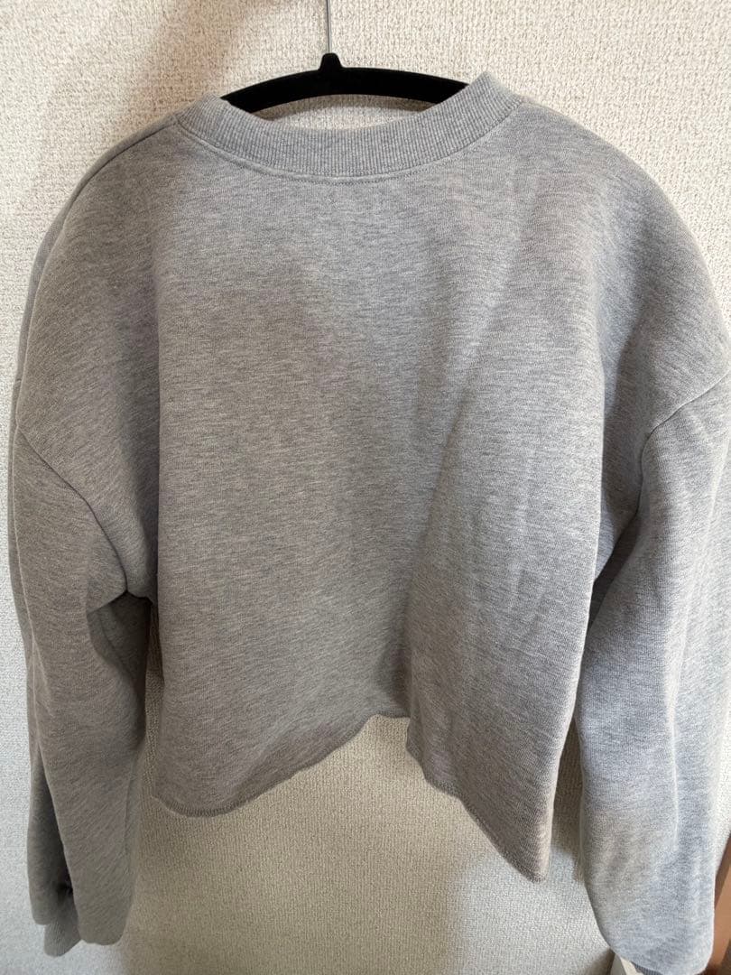 Black Eye Patch クロップドスウェット グレー - メルカリ