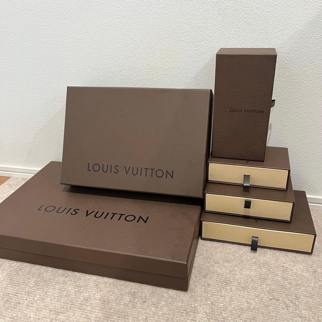 美品⭐︎ ルイヴィトン 服 長財布 携帯ケース 小物 空箱 保存袋 まとめ