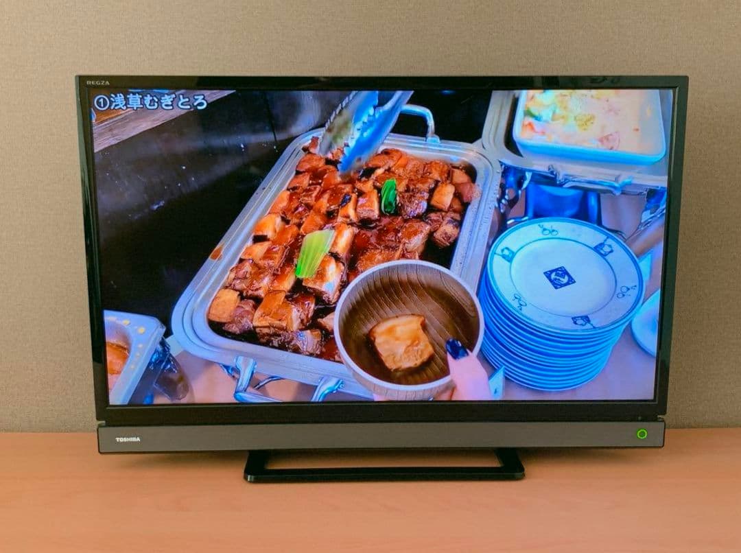 スマ一トテレビ東芝 32インチ Youtube等／地上波BSCS 2017年製
