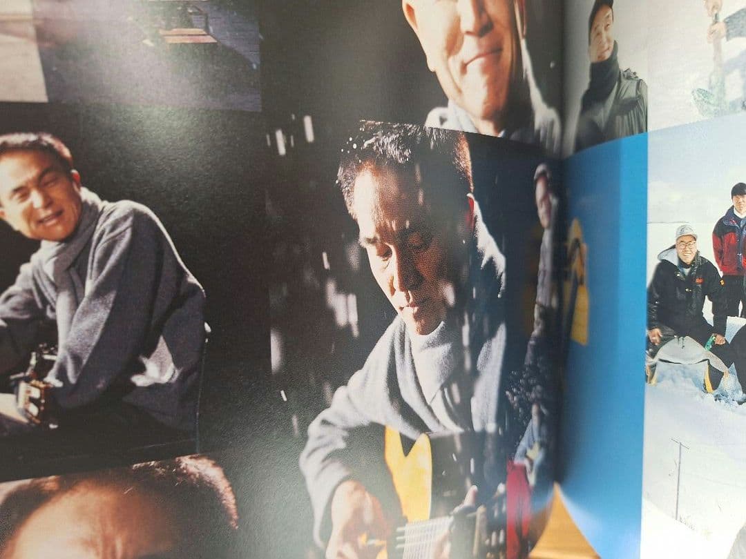 小田和正 ツアーパンフレット SAMEMOON 2000 - メルカリ