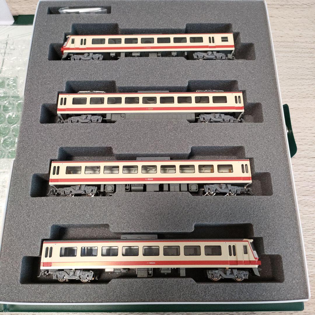 KATO Nゲージ10－1323 西武鉄道5000系レッドアロー 4両セット カトー 西武鉄道 5000系<レッドアロー>初期形4両セット 10-1323 (鉄道