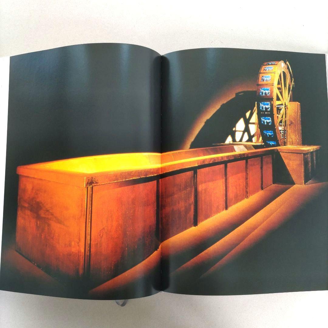 Fabrio Plessi:Opus Video Sculpture/ビデオ彫刻