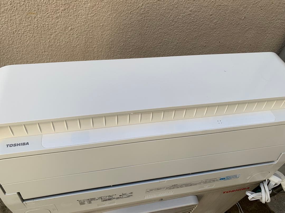 エアコン本体　福岡市内取付料金込み　東芝　2018年　10-12畳　2.8kw