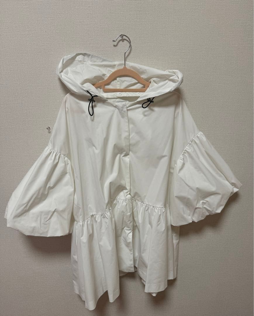 バルーンスリーブ雨よけライトコート（Marge） - メルカリ