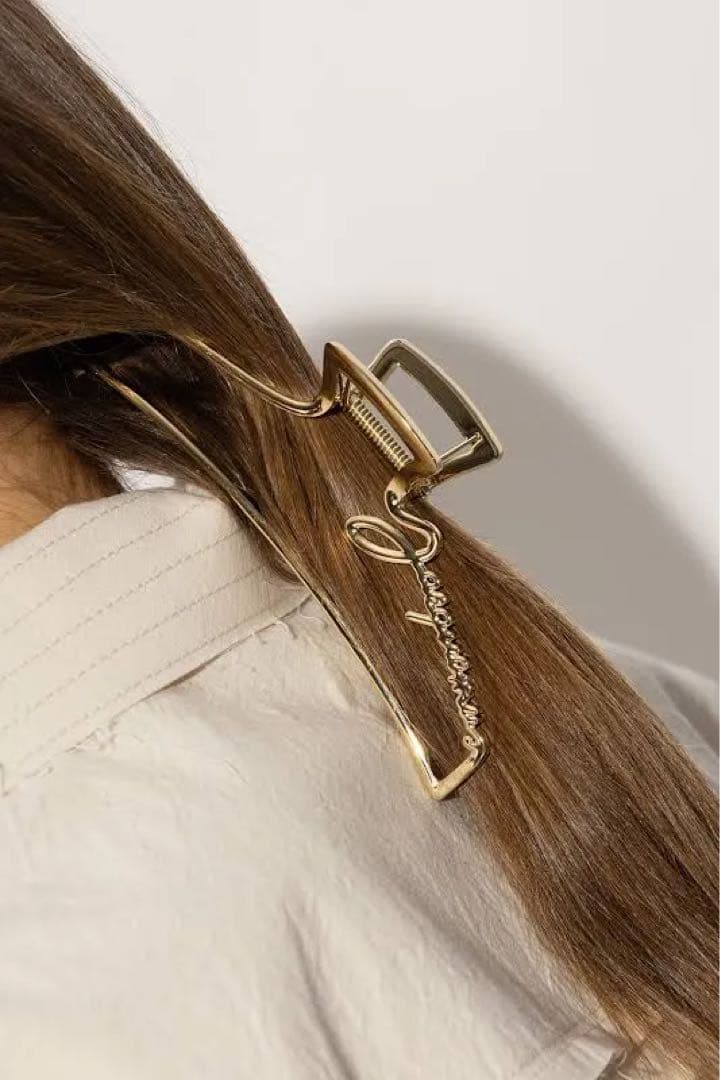 jacquemus La Grande Pince ヘアクリップ - メルカリ