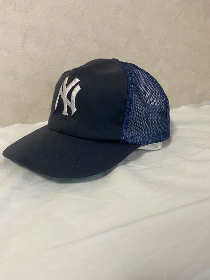 超希少】 90s TWINS ヤンキース メッシュキャップ つば裏緑 - メルカリ