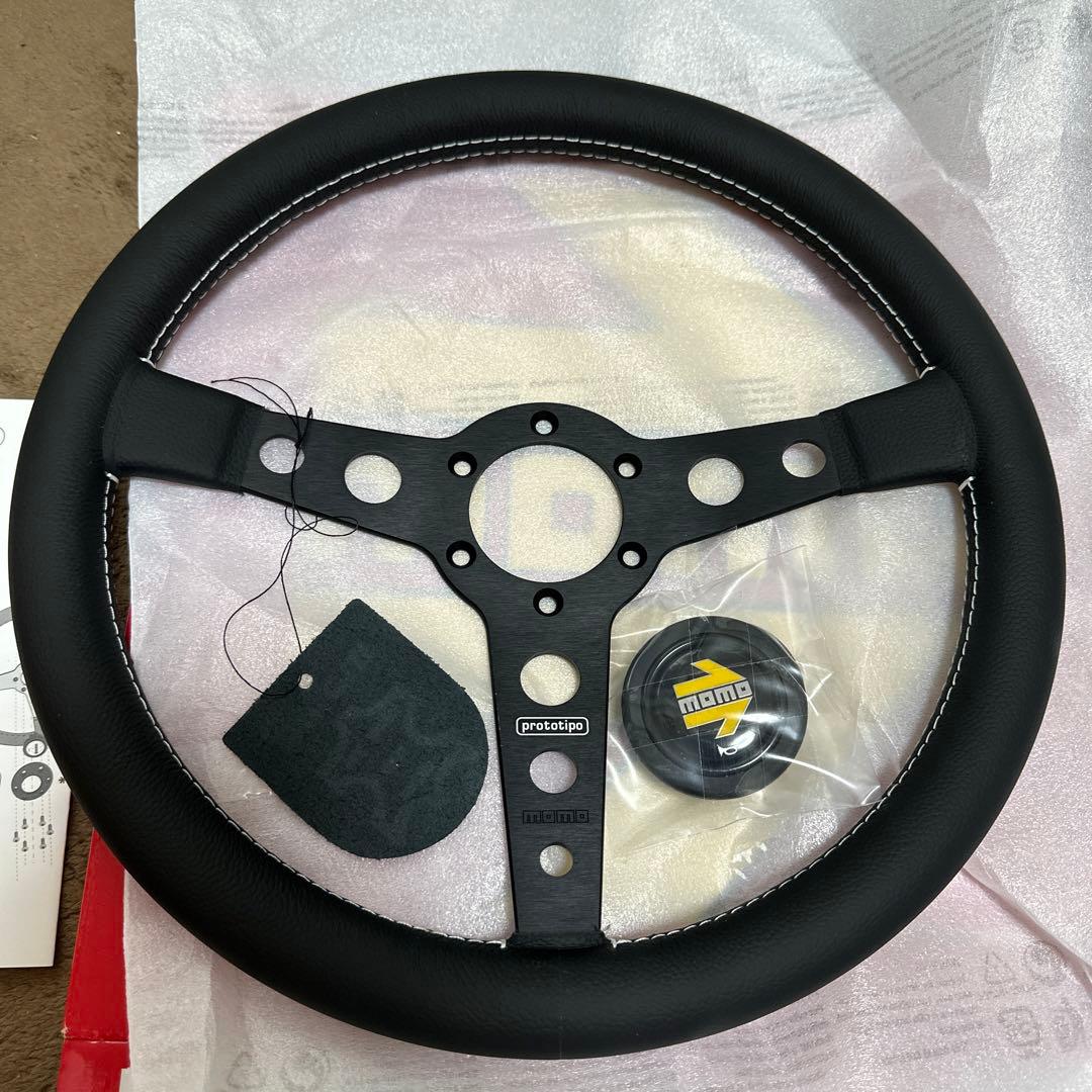 正規品MOMO プロトBK/BKスポーク　350mm新品未使用！ MOMO（モモ） PROTOTIPO BLACK プロトタイプ ブラックスポーク 350mm