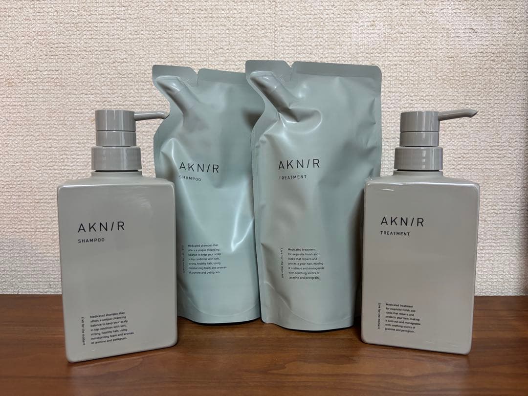AKNIR 薬用シャンプー&トリートメント　新品未開封　本体と詰替　計4点 新品未使用】AKNIR シャンプー トリートメント4袋セットDROPPER付き