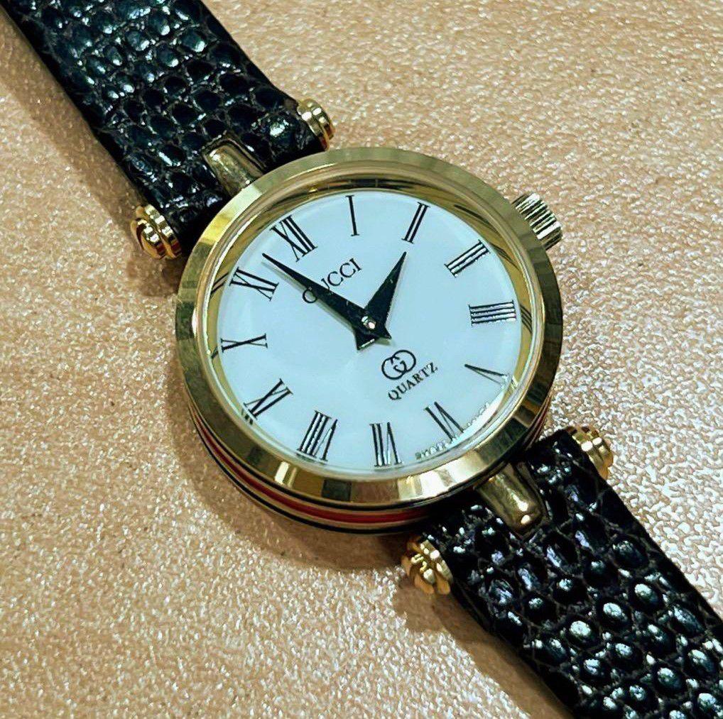 美品GUCCI レディース 腕時計 サイドシェリー ヴィンテージ 可動品 美品GUCCI レディース 腕時計 サイドシェリー ヴィンテージ 可動品 美