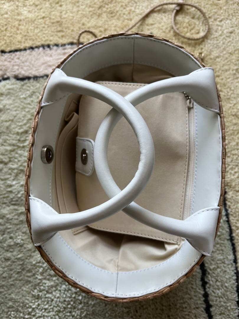 かおるこ様用 キタムラ ベージュ かごバッグ ホワイトハンドル