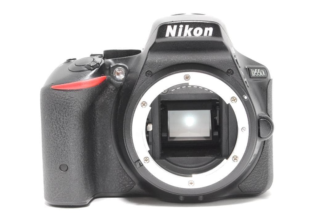 美品】Nikon D5500 Wi-Fi搭載 すぐスマホ転送 タッチパネル撮影 - メルカリ