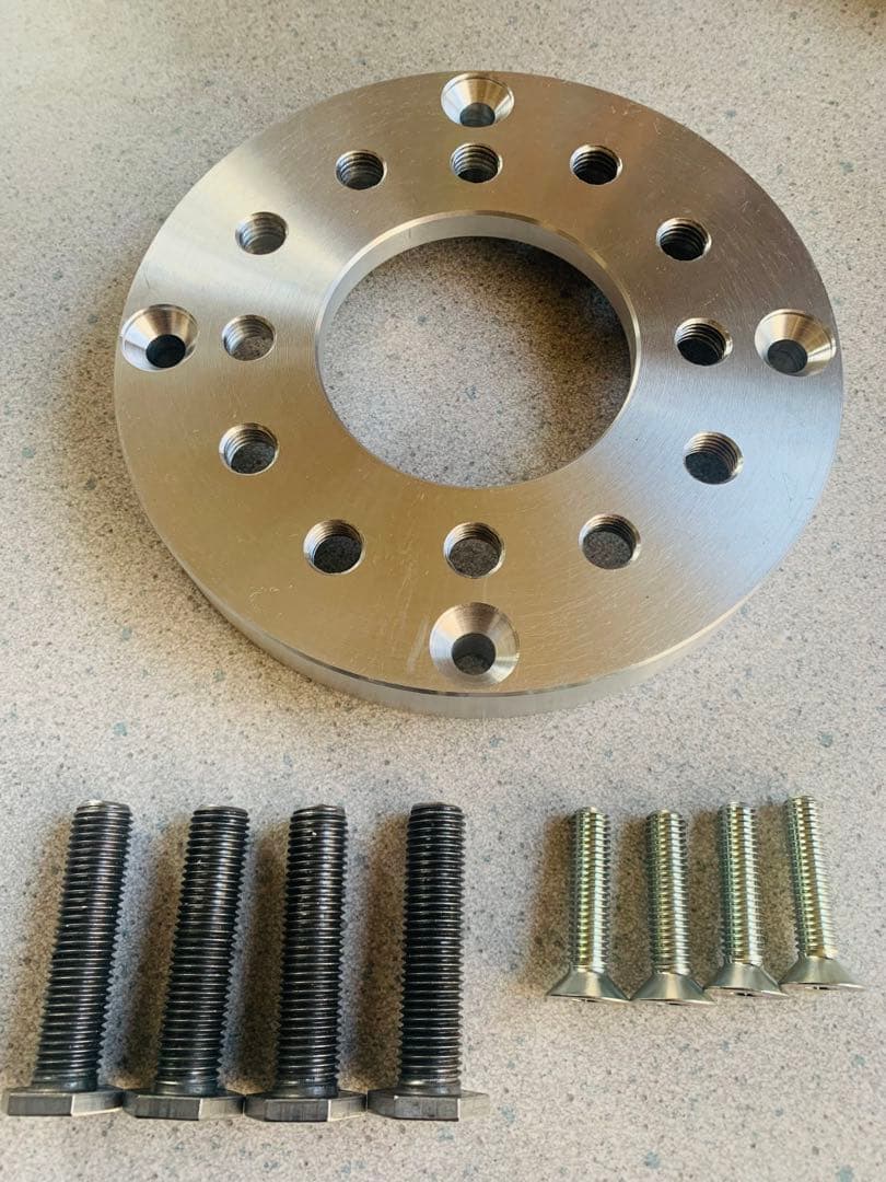 直吊りフレーム+リアハブ変換スペーサー+スパイクフレームキャップ