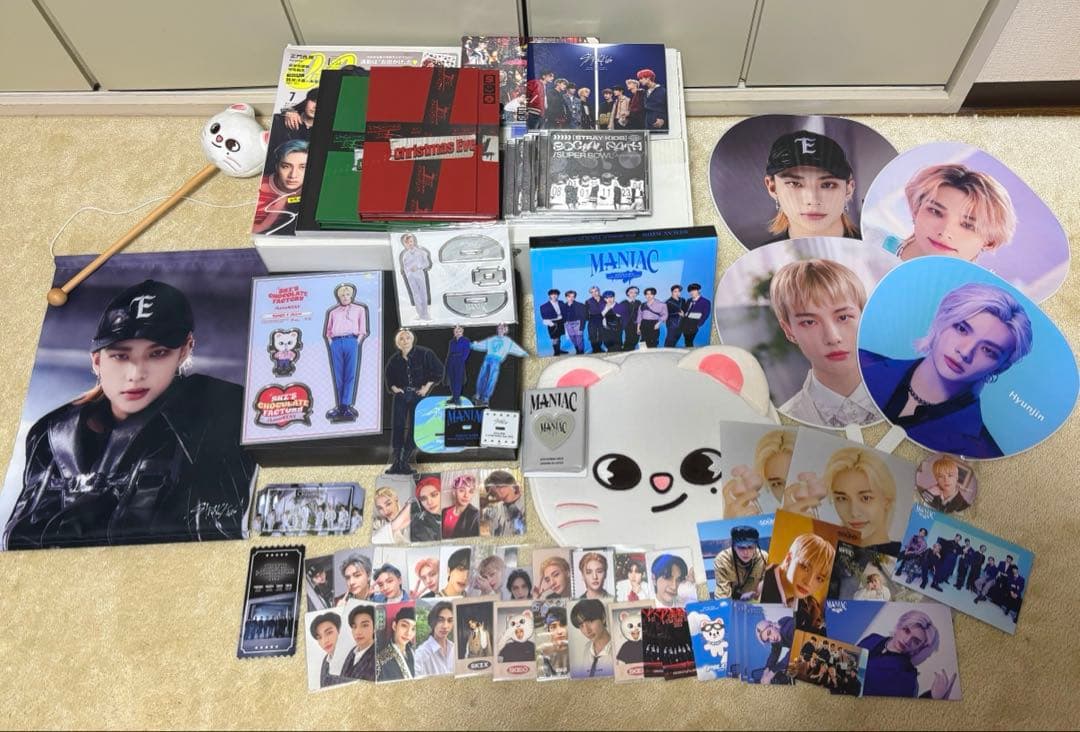 【値下げ歓迎】ヒョンジン hyunjin 65点　まとめ売り ヒョンジン [画像・動画ギャラリー 5/25] - 音楽ナタリー