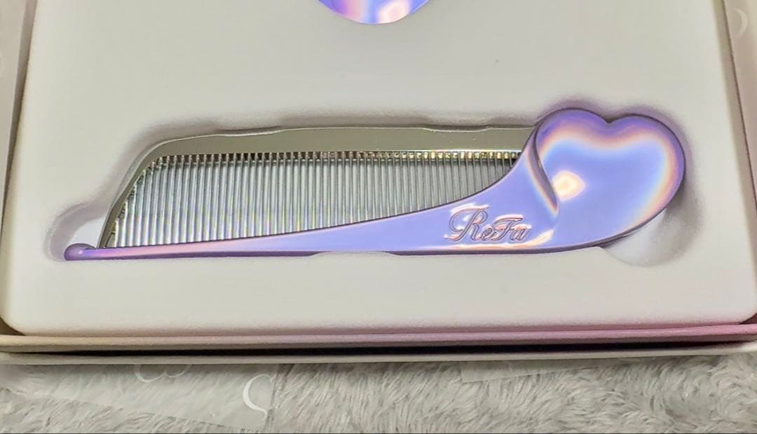 a*n様 ReFa Club Aira コーム 会員限定 ツヤあふれる髪へ導く、魅惑のヘアコーム。ReFa Aira WITH（リファ