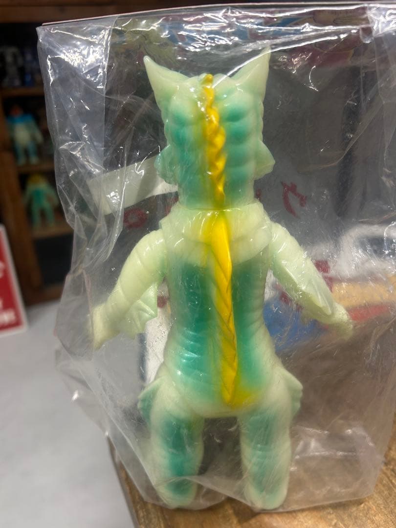 激レア】M1号 ラゴン フィギュア ソフビ 蓄光 ワンフ
