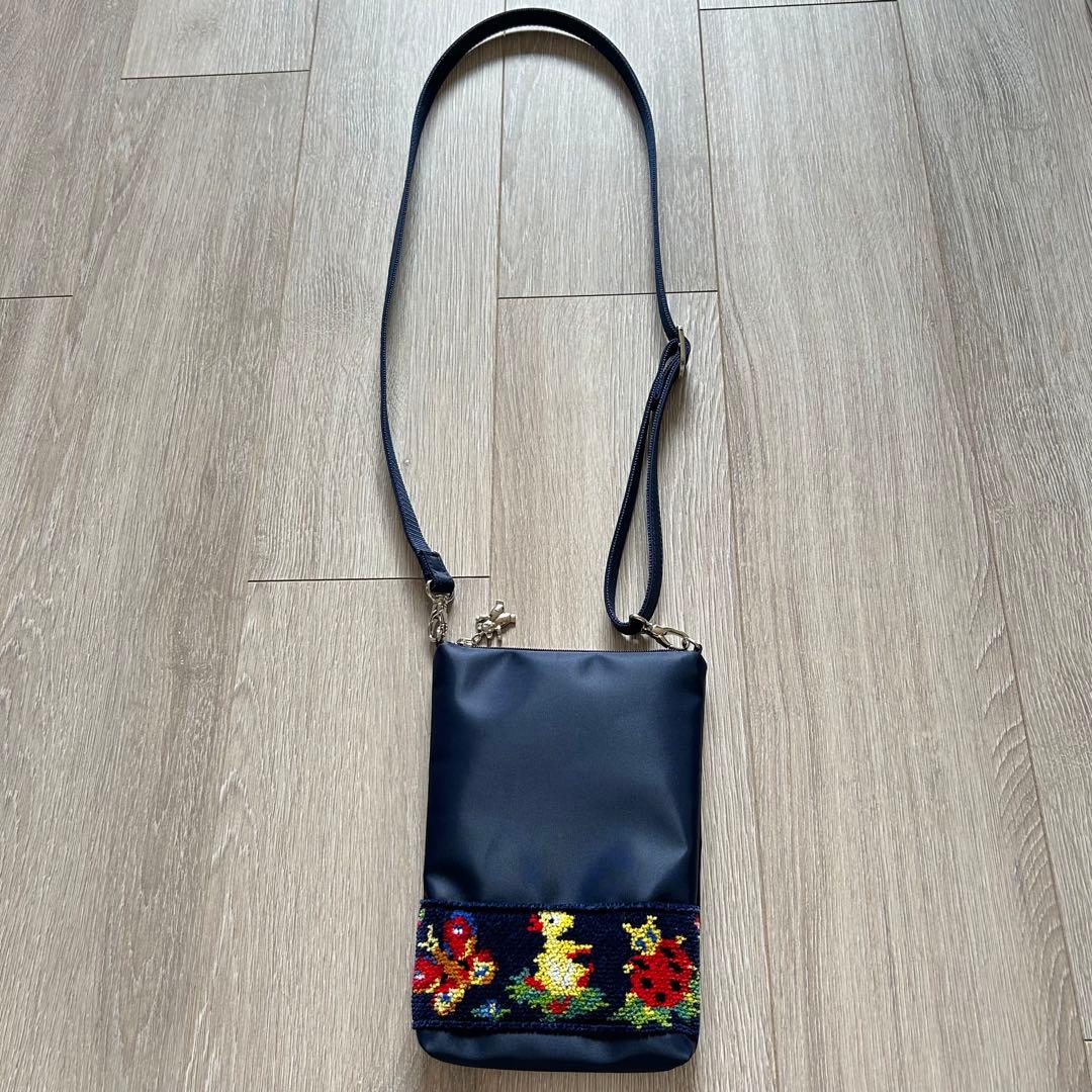 新品未使用 学校フェイラー ハイジ スマホショルダー ネイビー - メルカリ