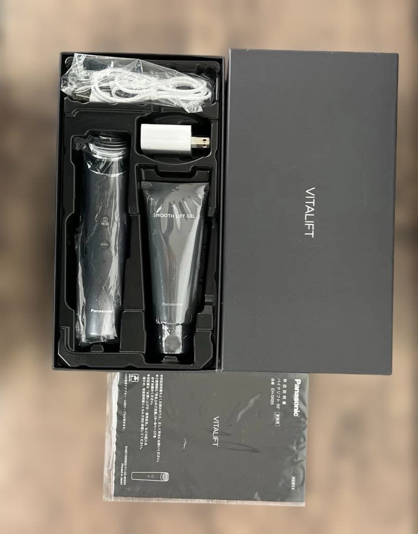 261510 パナソニック 美顔器 バイタリフト RF EH-SR85-K 概要 リフトケア美顔器 バイタリフト RF EH-SR85 | フェイスケア