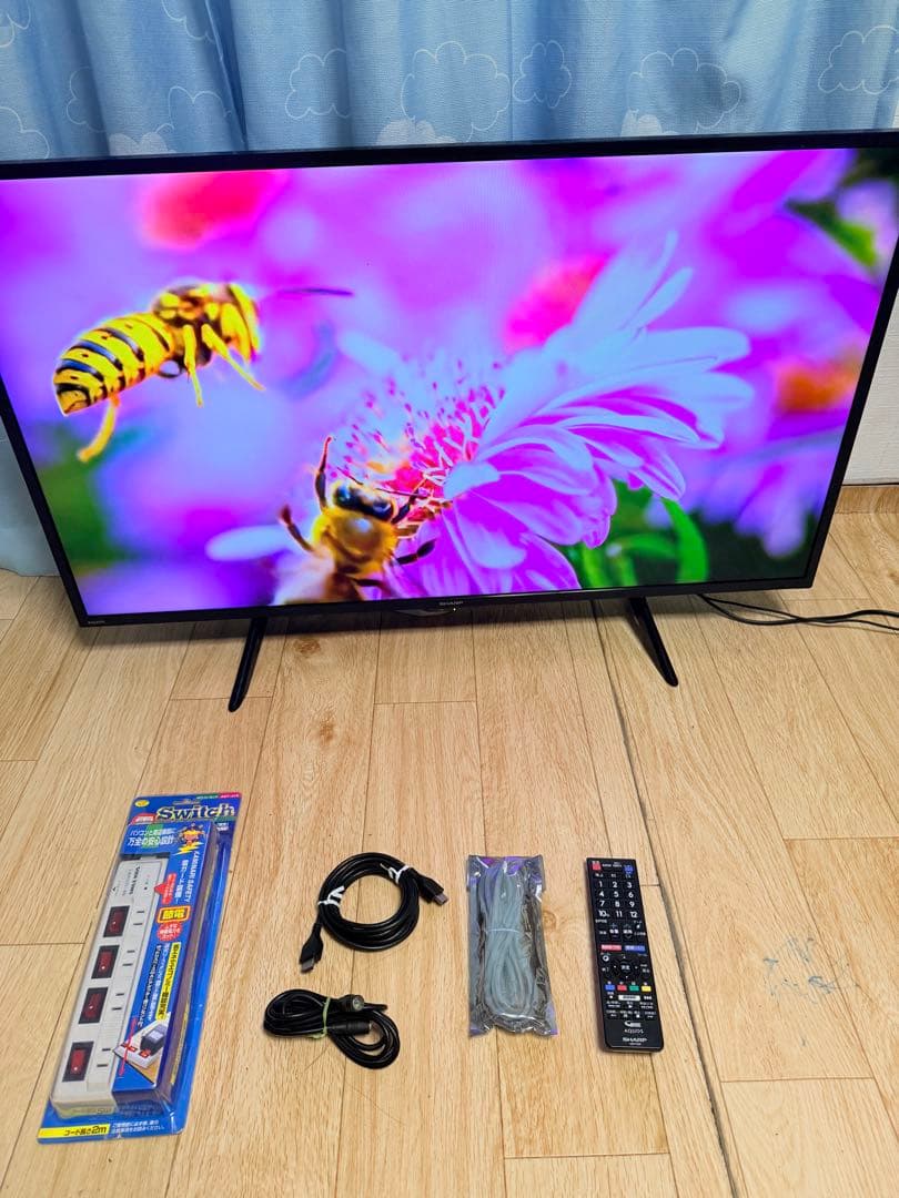 美品送料込‼️20年製！シャープ 42V型 液晶テレビ AQUOS裏番組