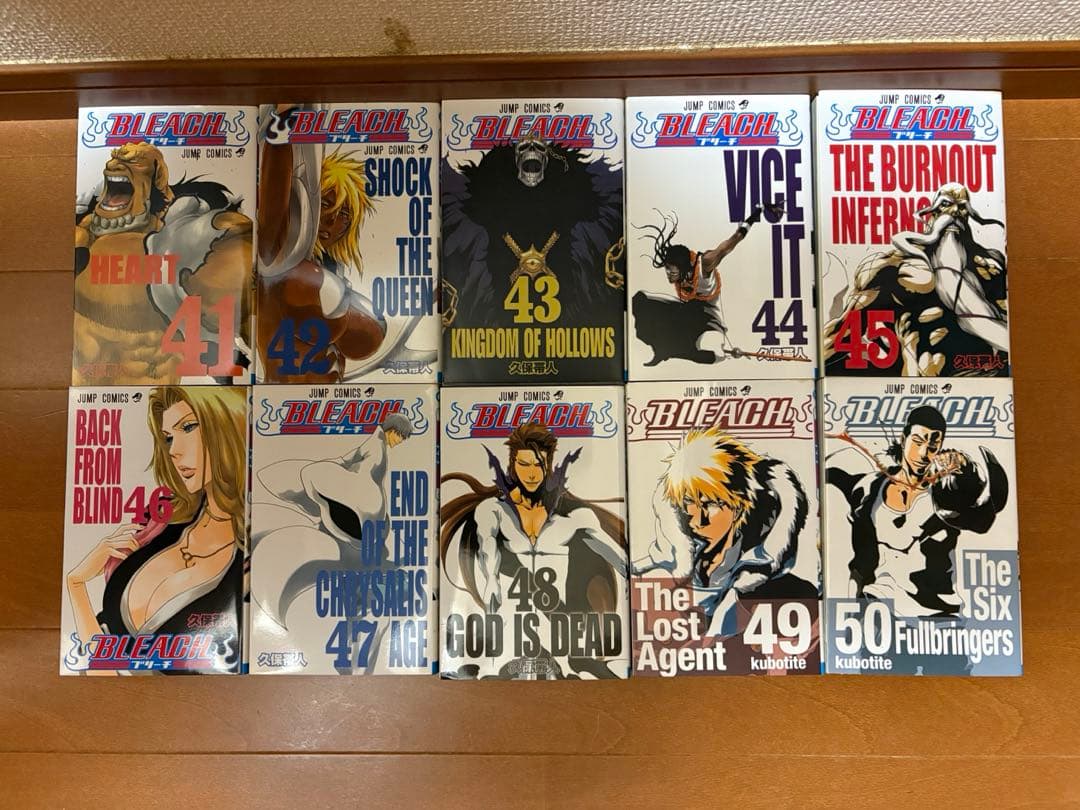 BLEACH全巻セット＋小説等おまけ付き - メルカリ