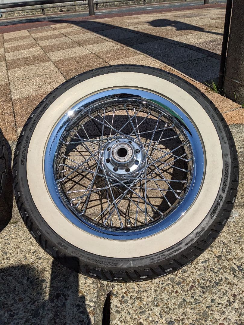 ハーレー 純正 ソフテイル ホイール タイヤ フロント ホワイトリボン