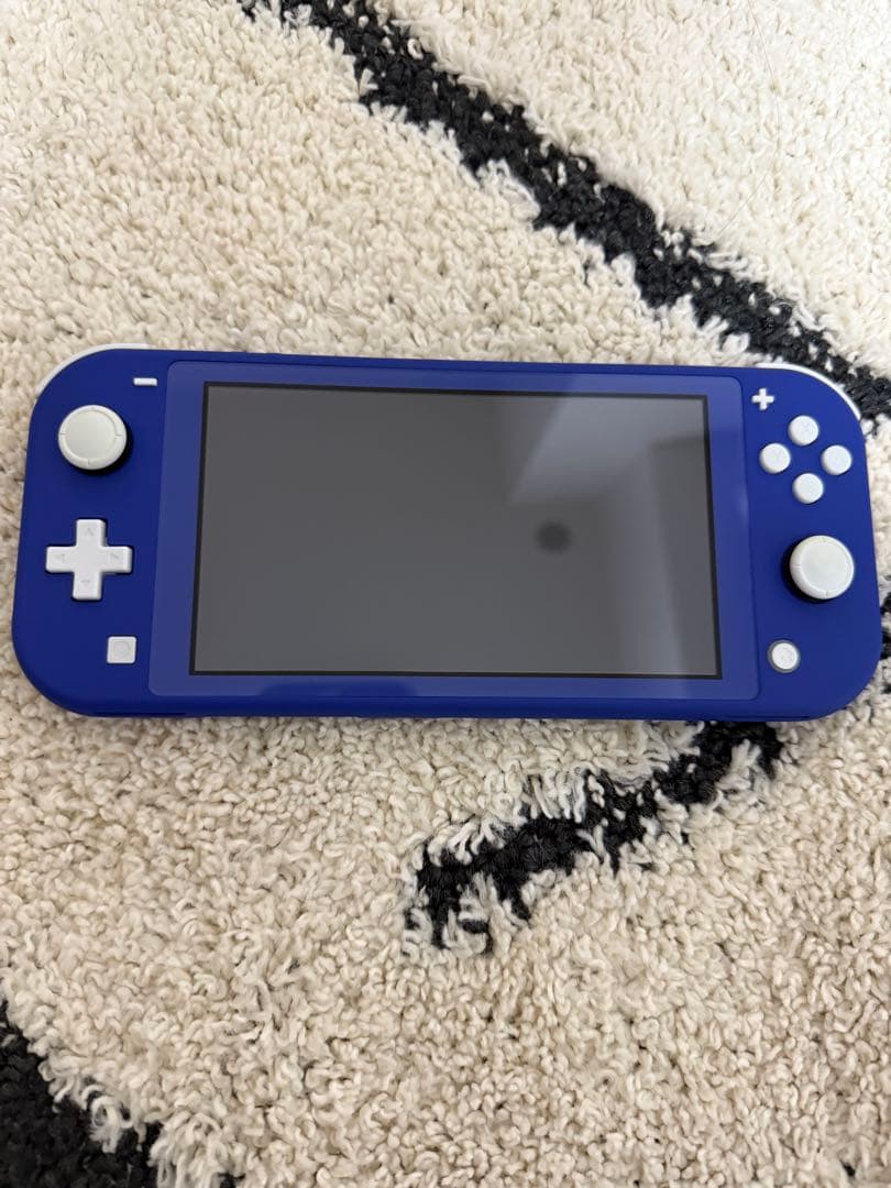 Switch Lite 本体　スイッチライト 任天堂（Nintendo） Switch Lite スイッチライト 本体 完品 選べる