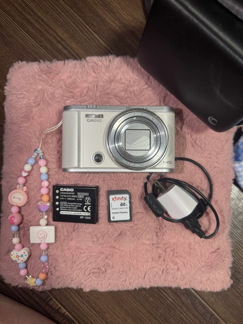 CASIO カシオ EXILIM 3700 デジタル EX-ZR1700 コンパクトデジタルカメラ EXILIM（エクシリム）HIGH SPEED