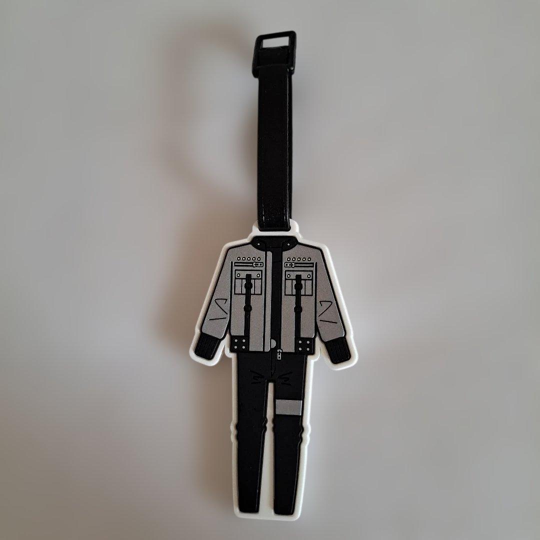 SHINee ランダムラゲッジタグ ジョンヒョン - メルカリ