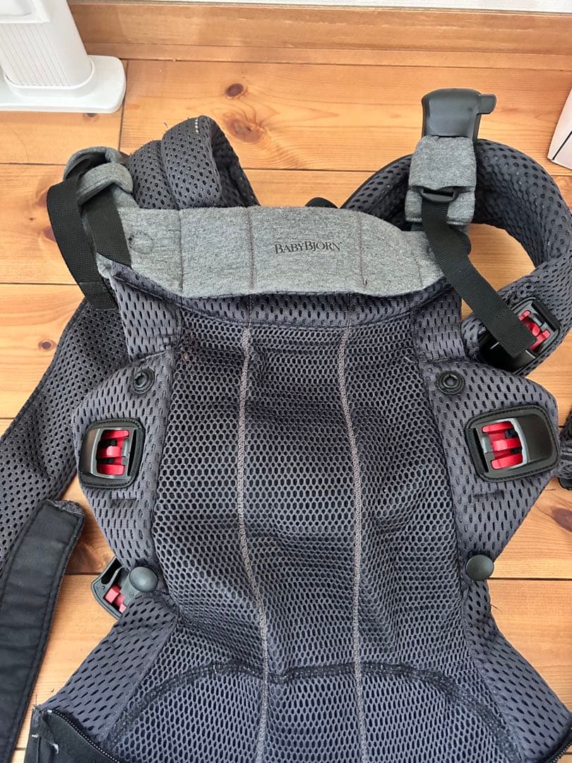 美品】ベビービョルン ハーモニー 巾着袋付き