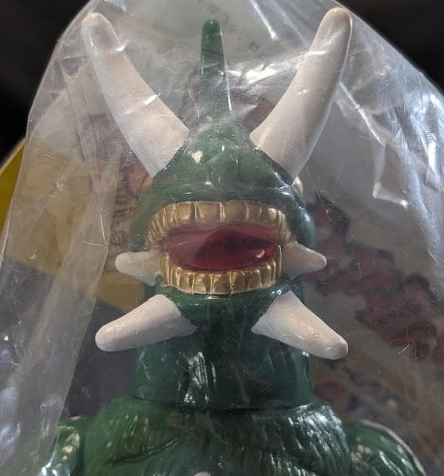 バロンザウルス「スペクトルマン」登場怪獣（マスダヤ復刻）ソフビ