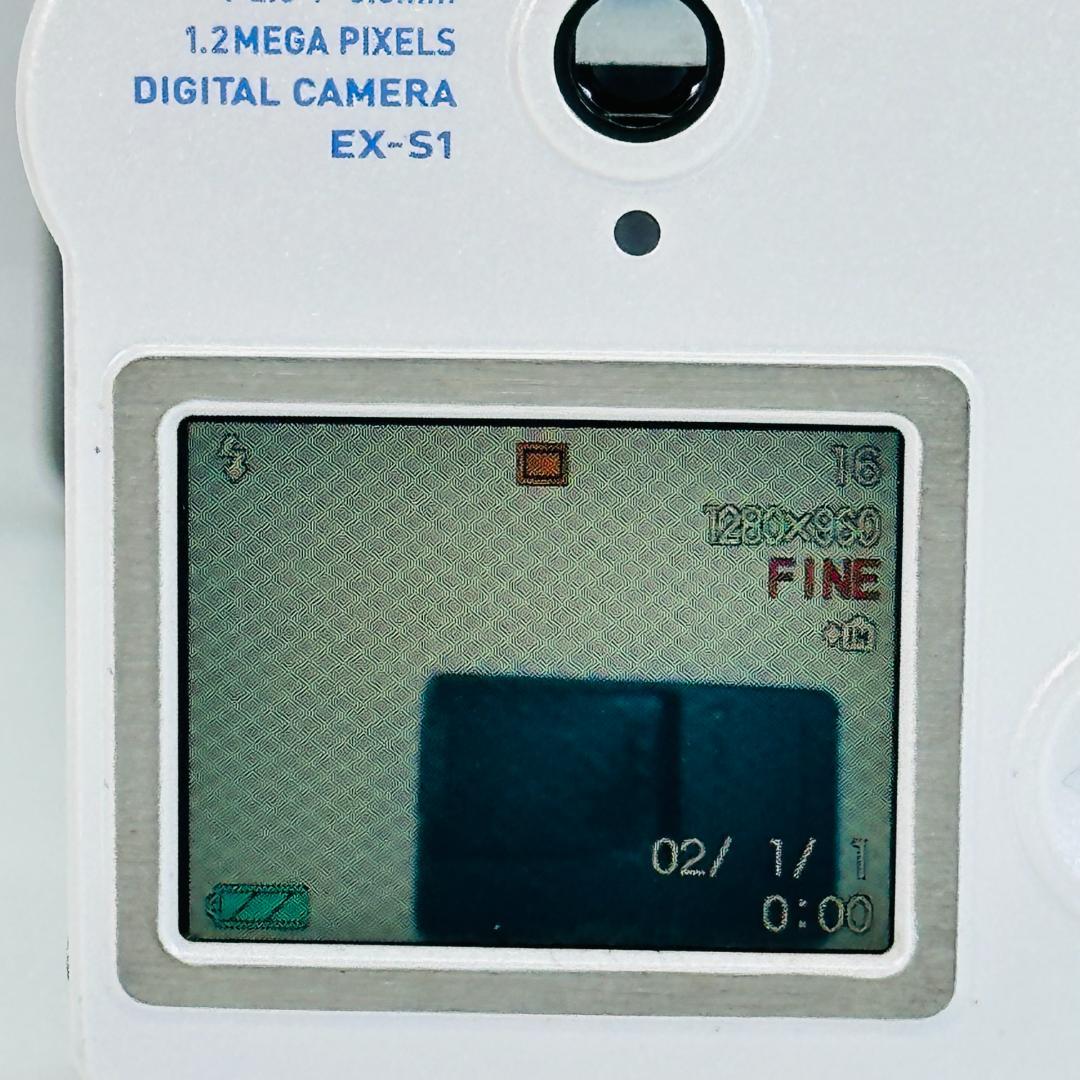 美品】CASIO EXILIM EX-S1 ホワイト - メルカリ
