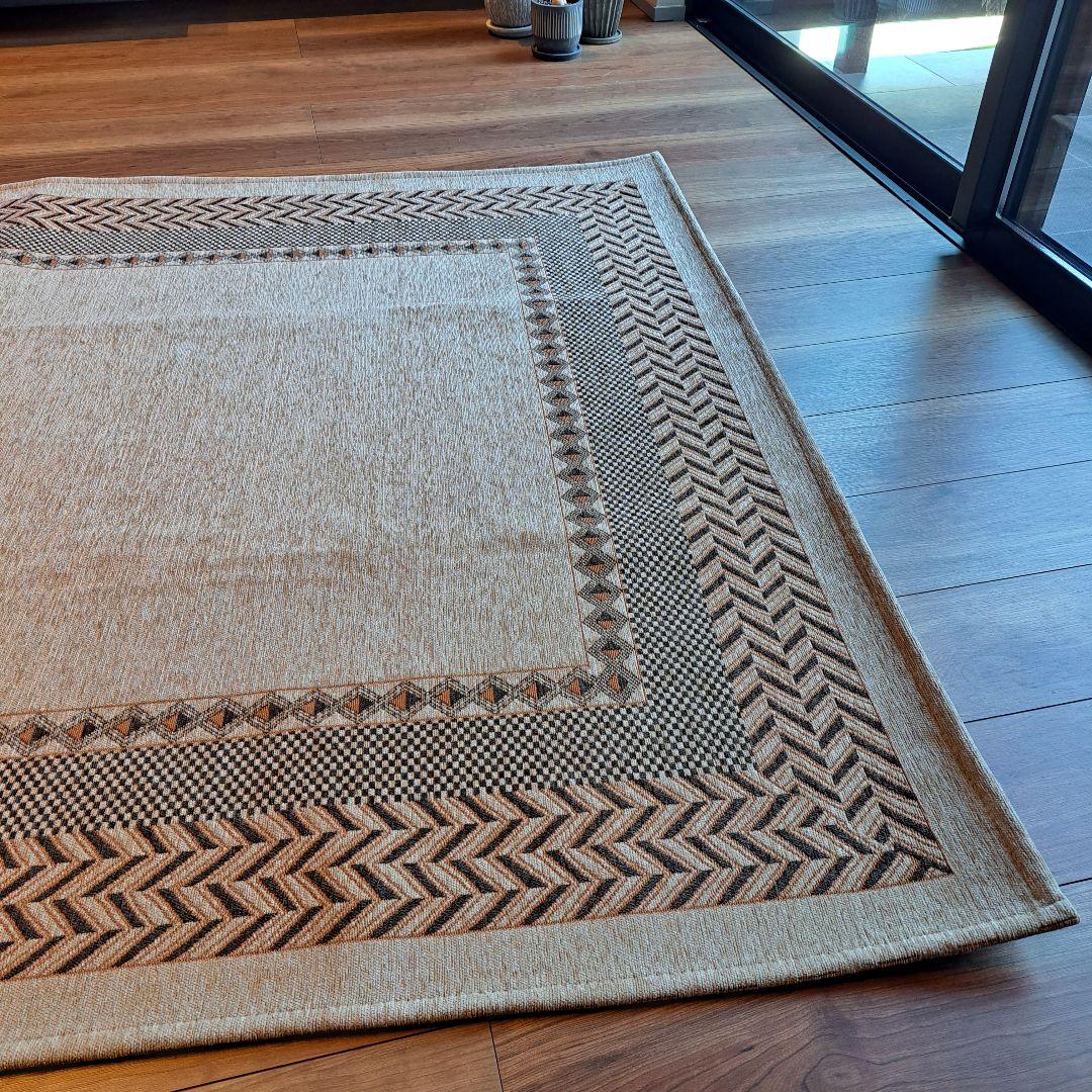 新品】unico LUNGAラグ 140×200 - メルカリ