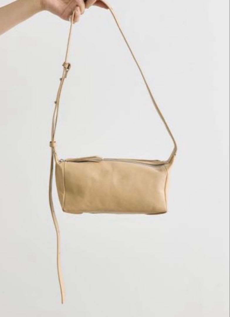 ear PAPILLONNER（イアパピヨネ）ボックスミニショルダーバッグ - メルカリ