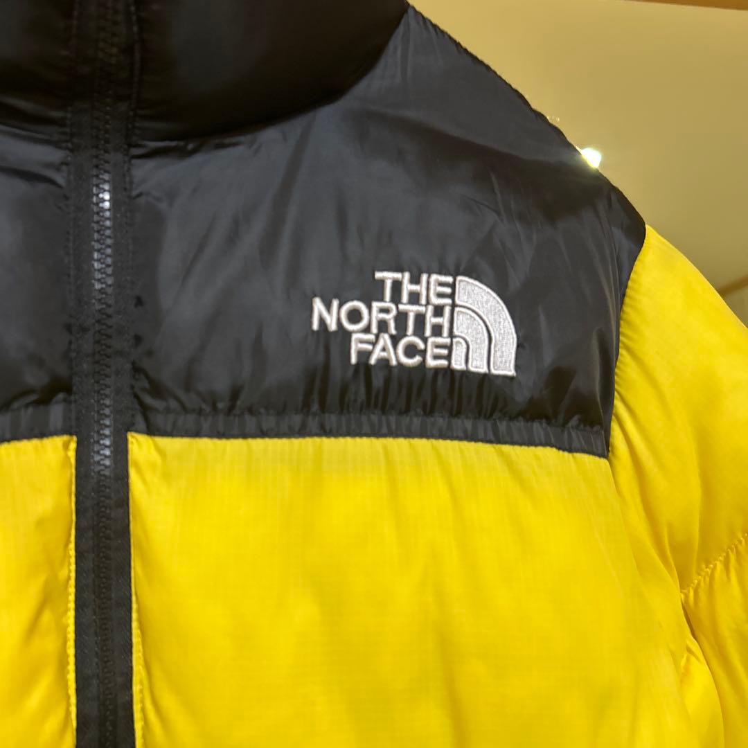 THE NORTH FACE ダウンジャケット ヌプシ 黒/黄色 - メルカリ