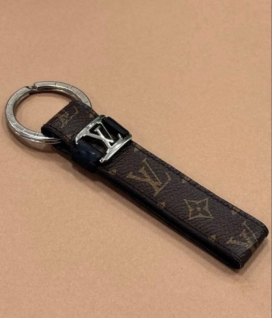 Louis Vuitton レザー キーリング 国内即発】ルイヴィトン キーホルダー ＊ギフトにも最適＊ (Louis