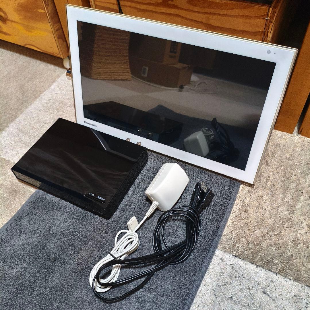 プライベートビエラ　UN-15T5 概要 HDDレコーダー付 ポータブル地上・BS・110度CSデジタルテレビ UN