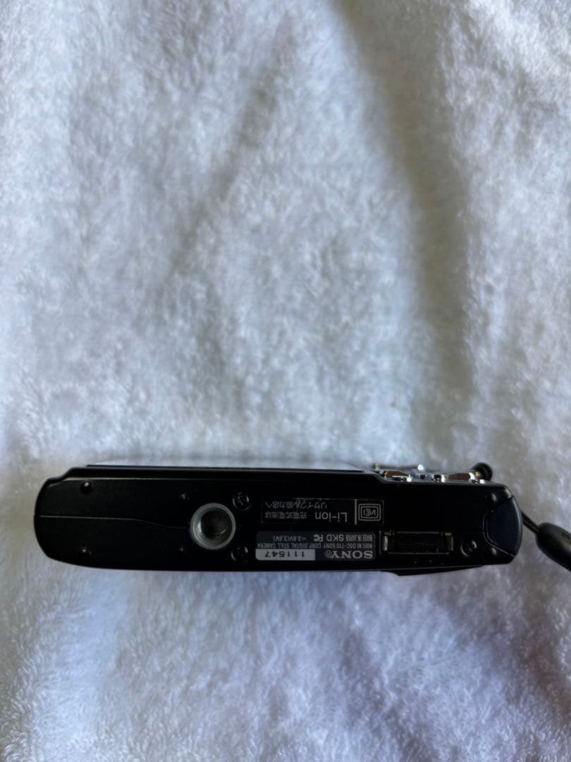 SONY Cyber-shot 7.2MP コンパクトデジタルカメラ