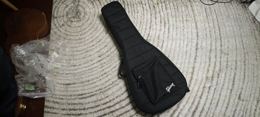 新品未使用Gibson非売品 ギター用ギグバッグ ケース Gibson（ギブソン） エレキギター用 ソフトケース ギグバッグ -p715