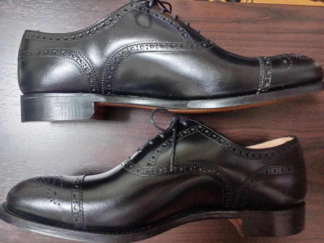 新品未使用 チーニー ウィルフレッド 黒 26cm 7.5F