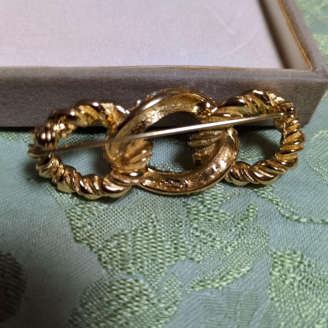 Christian Dior ツイスト ラインストーン ブローチ