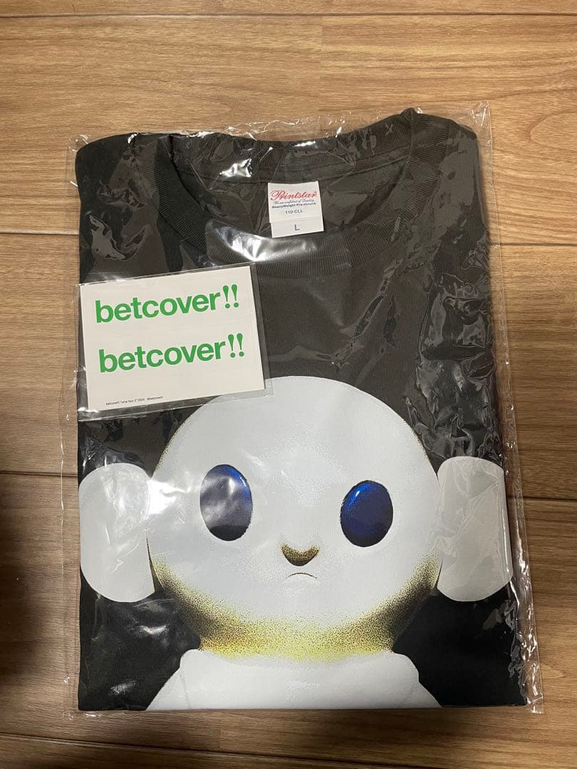 betcover‼︎ uma tour 2 Tシャツ Lサイズ+ステッカー 未使用 - メルカリ
