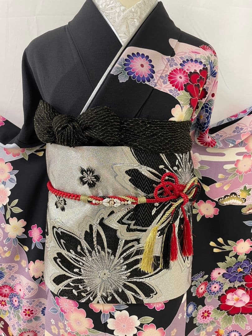 WA-Modern】正絹 京紅型 黒地 振袖7点フルセット - メルカリ