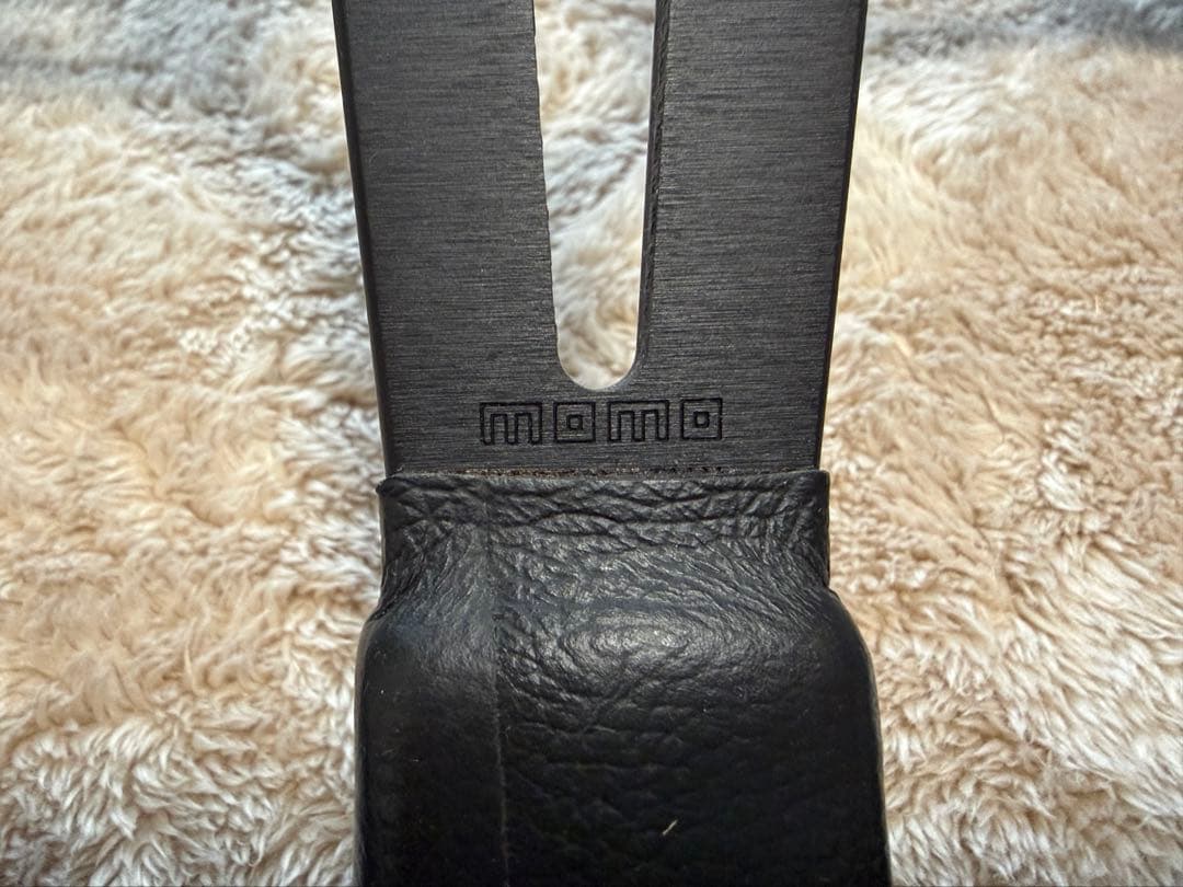 MOMO フルスピード 32.8φ ステアリング