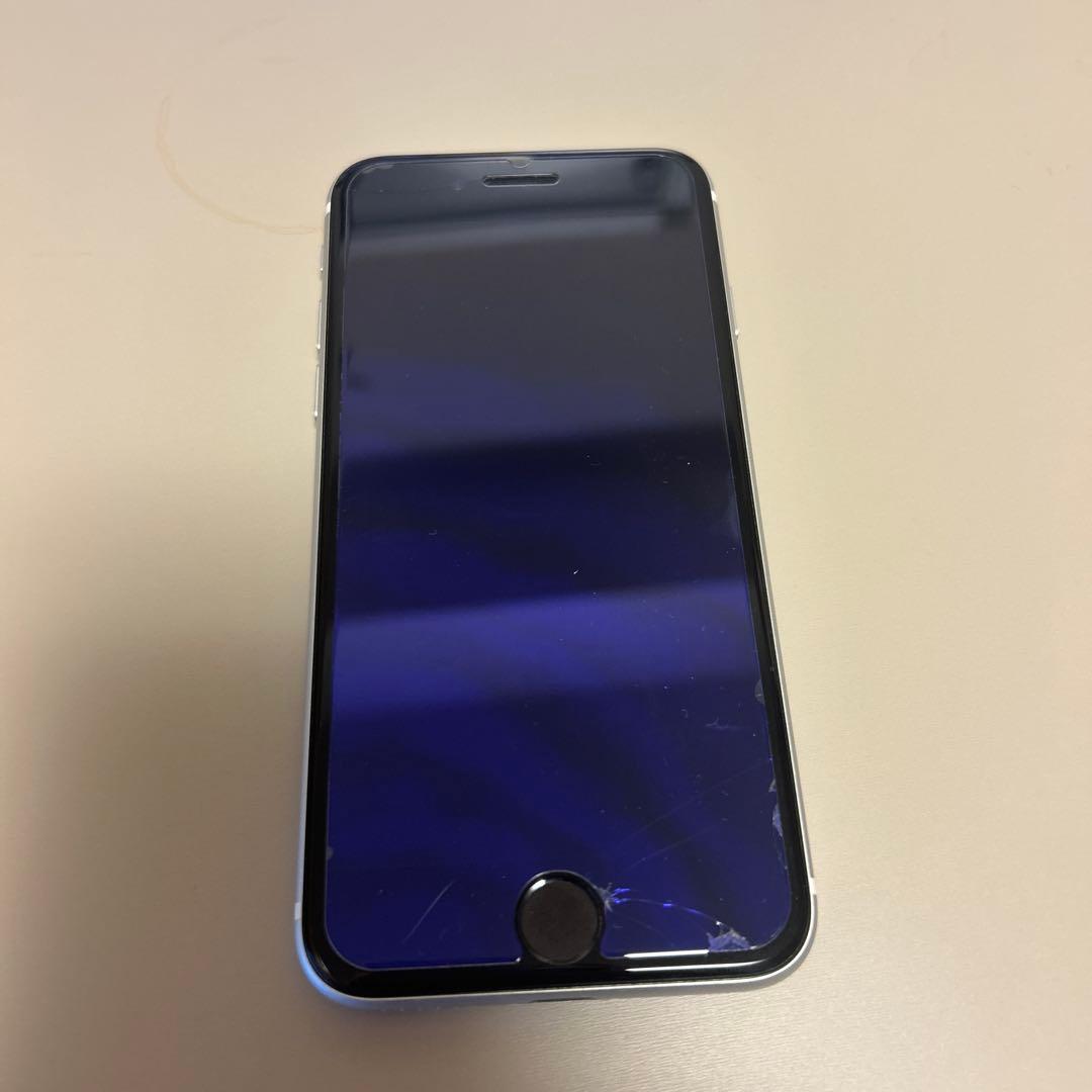 iPhone se 第2世代 ホワイト 箱あり 初期化済みApple - メルカリ